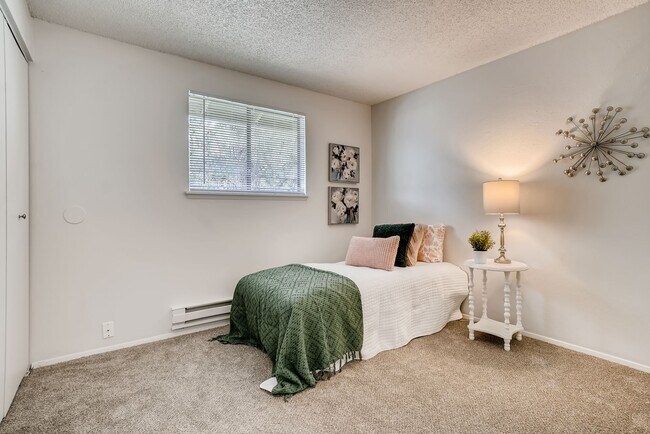 Building Photo - Private 2BR Standalone Home | Spacious 895 Sq Ft Living in Auburn