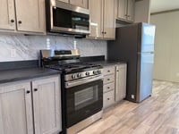 Building Photo - 1223 Wellington Dr