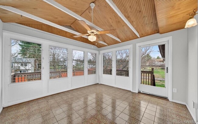 Building Photo - 8 Badami Dr