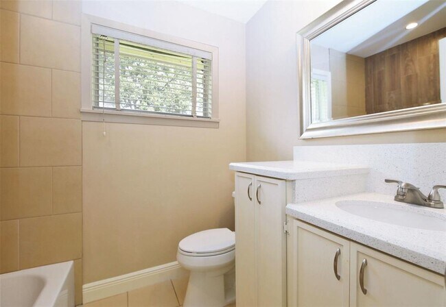 Building Photo - 4629 Carleen Rd