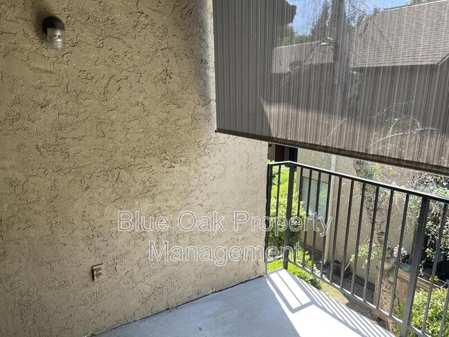 Building Photo - 1420 Sherman Ave