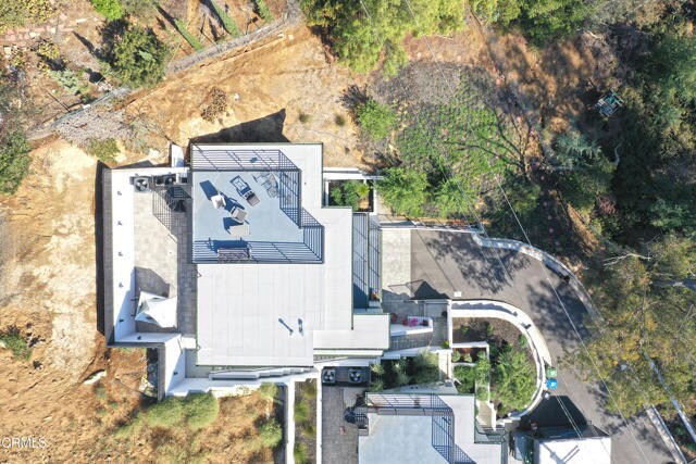 Building Photo - 6565 Pickwick St