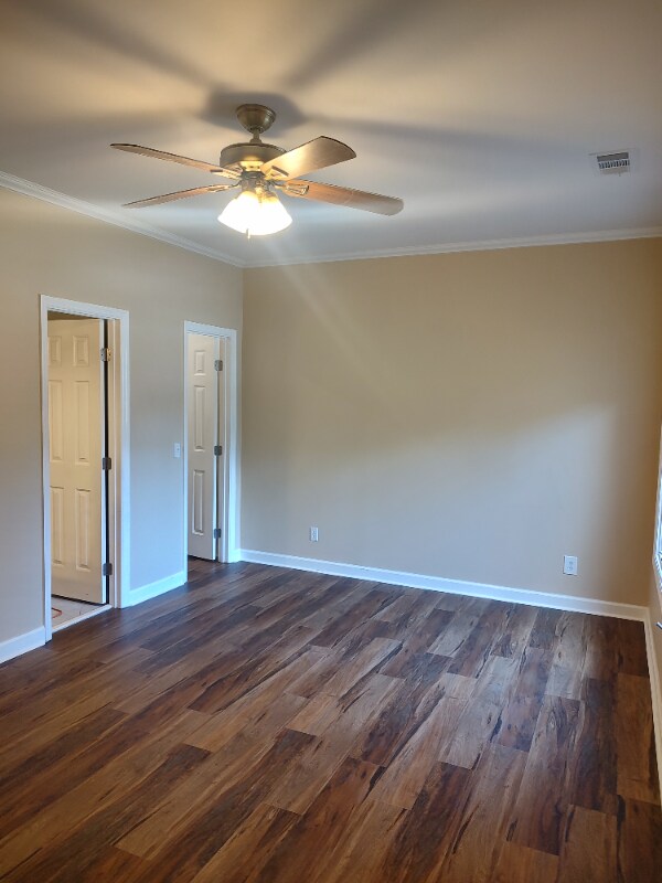 Building Photo - 304 Holly Hill Rd