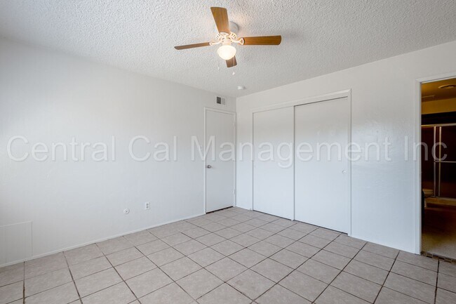 Building Photo - 6208 Stine Rd