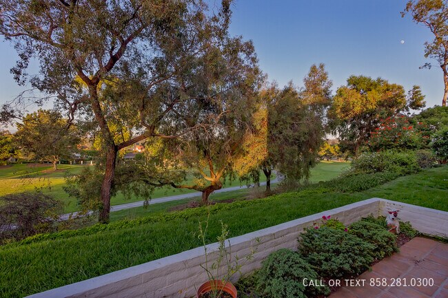 Building Photo - 732 Camino Santa Barbara