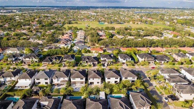 Building Photo - 15785 NW 91st Ct