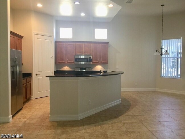 Building Photo - 6473 Caldecott Dr