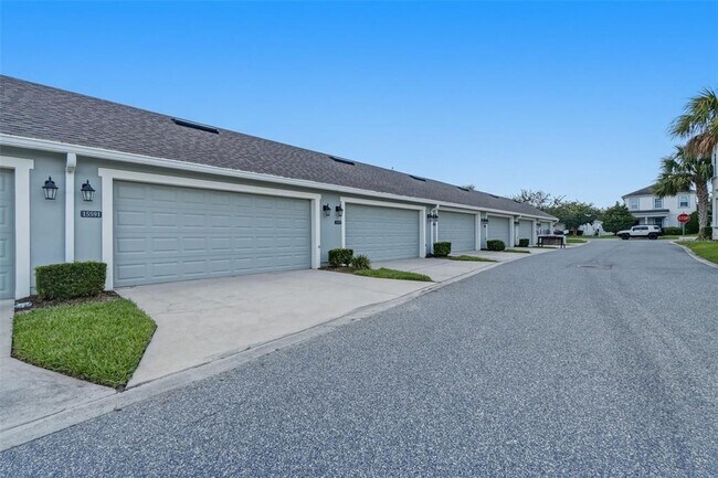 Building Photo - 15591 Honeybell Dr