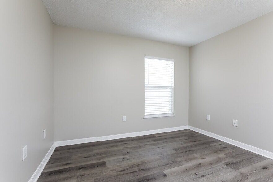 Building Photo - 3536 Stonefield Dr