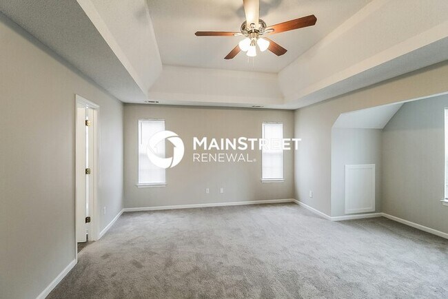 Building Photo - 4 Bedroom Pet-Friendly Home in DECATUR, GA with Main Street Renewal