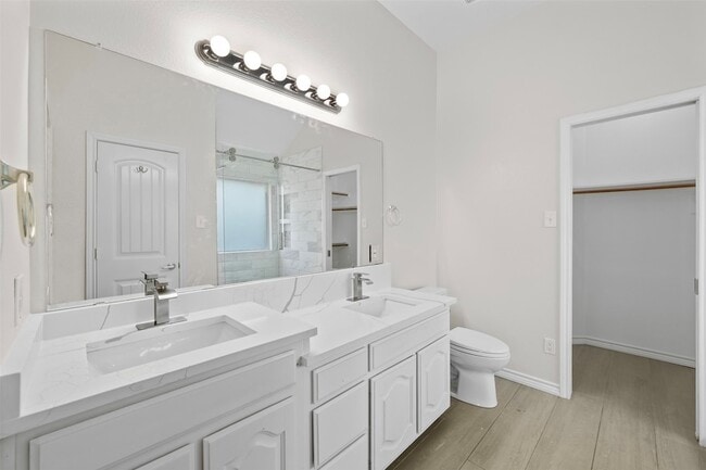 Building Photo - 3601 Carmel Mountain Dr
