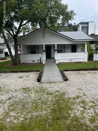 Building Photo - 917 Phillips St