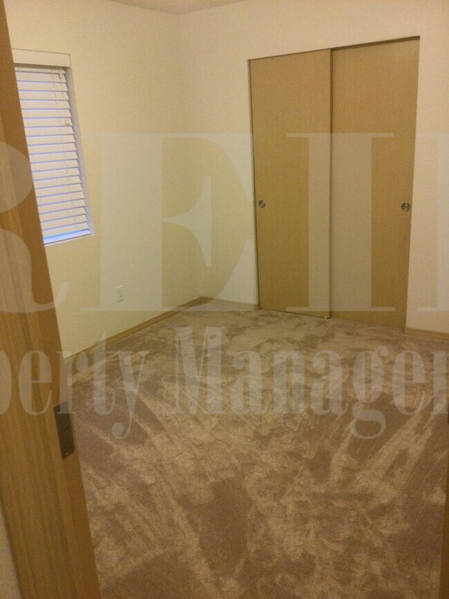 Building Photo - Mountain Views - 3 Bedroom Poulsbo Rambler