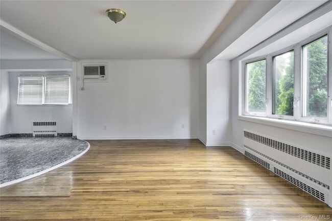 Building Photo - 209 Beech St