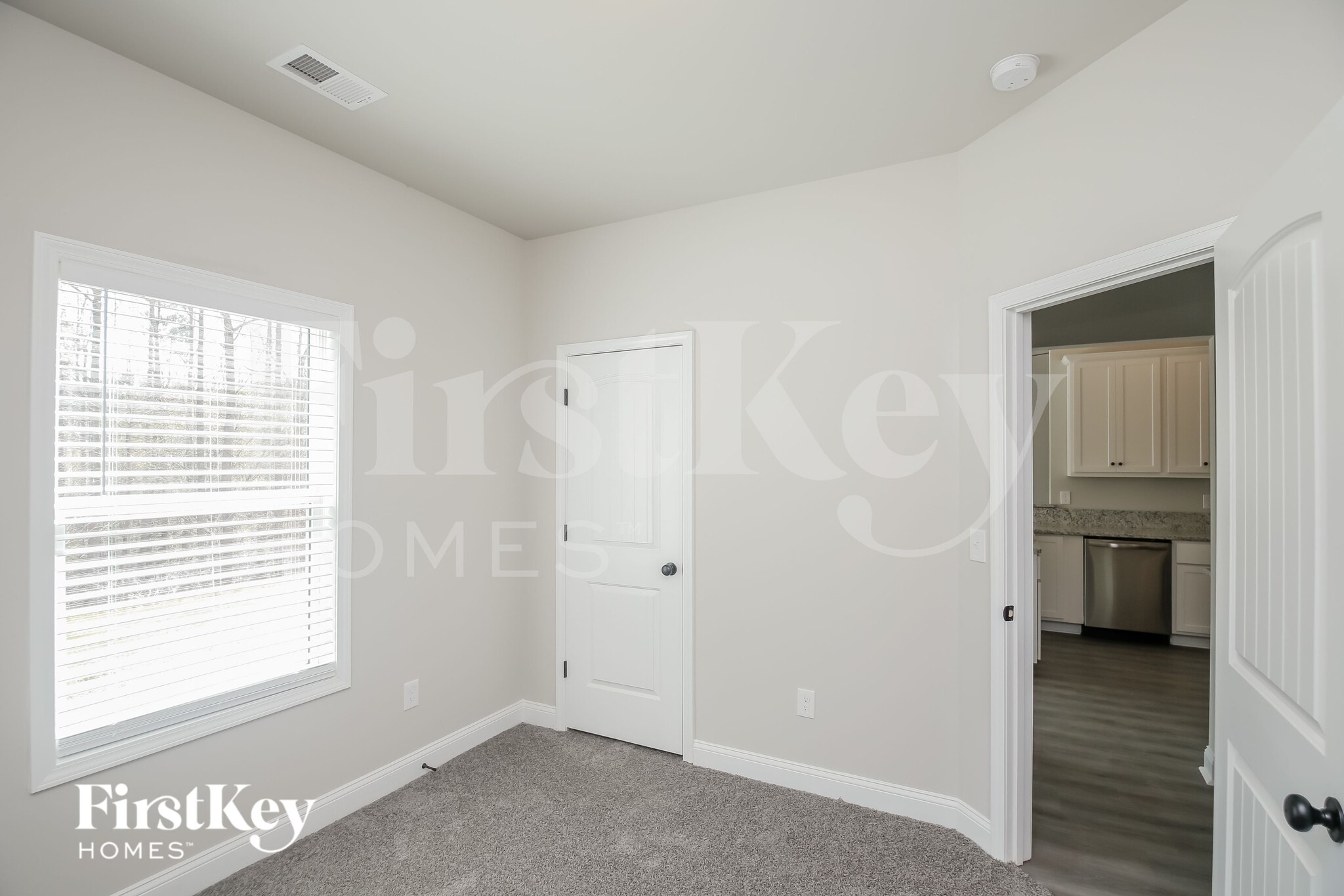 Building Photo - 113 Cranbrooke Ln