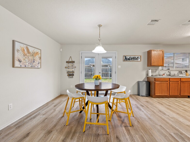 Building Photo - 2817 Maegen Cir