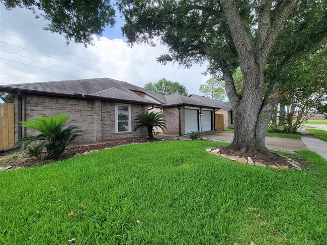 Building Photo - 7006 Stonewall Ridge Dr