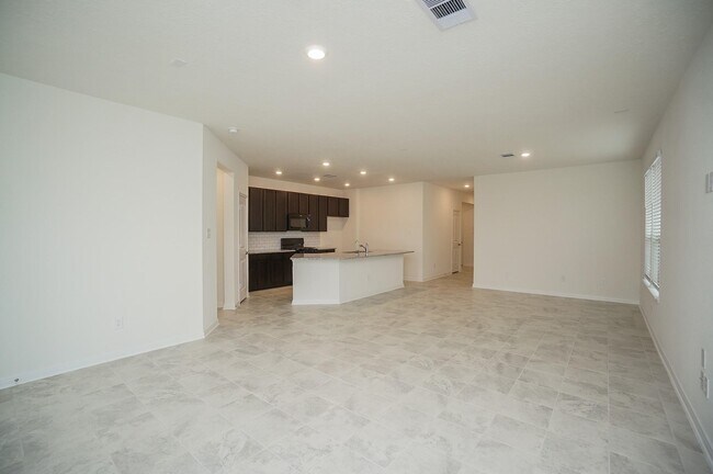 Building Photo - 20615 Teakwood Fields Ln