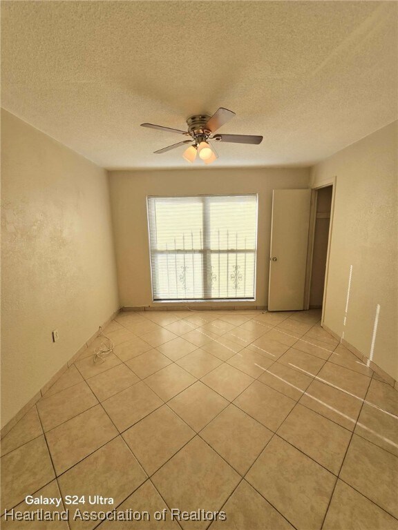 Building Photo - 309 Sparrow Ave