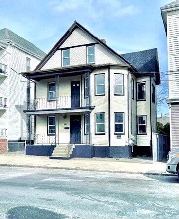 Building Photo - 546 N Front St