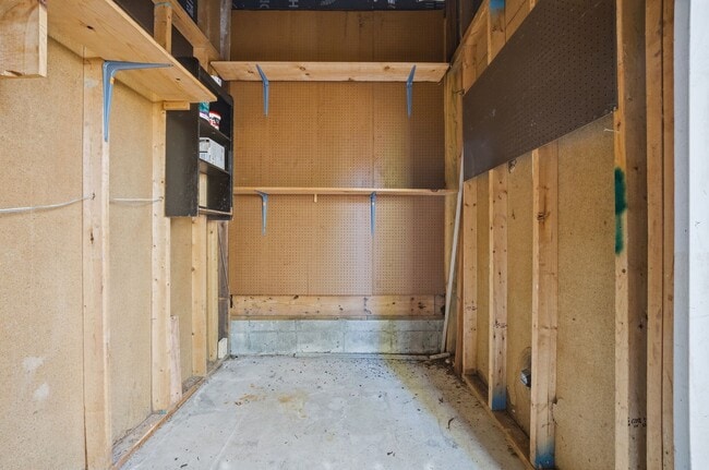 Building Photo - 2 Charles Parish Dr