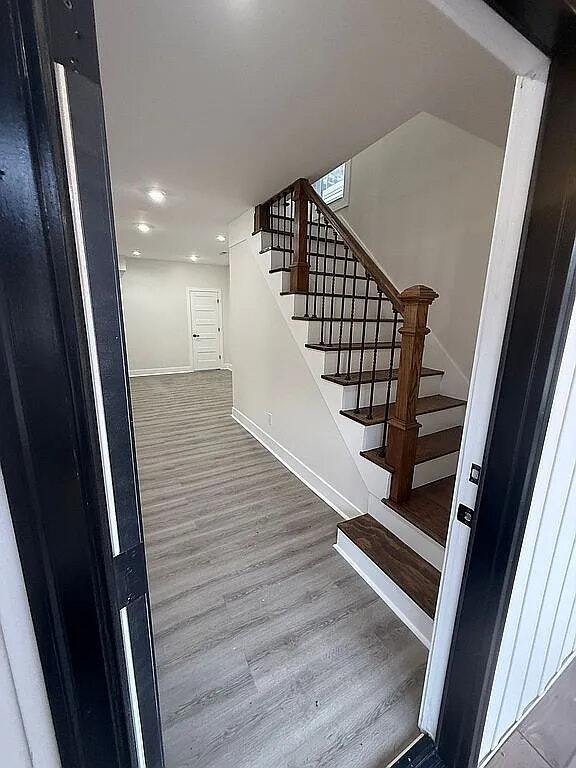 Building Photo - 1105 Quincy Ave