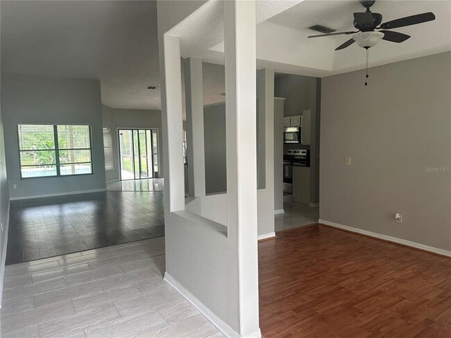 Building Photo - 929 Rosinia Ct
