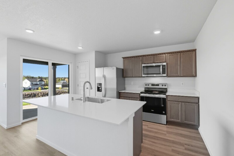 Building Photo - 806 K St