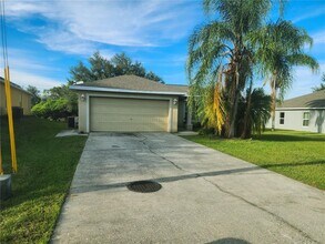 Building Photo - 223 Grouper Ct