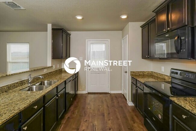 Building Photo - 3 Bedroom Pet-Friendly Home in SAN ANTONIO, TX with Main Street Renewal