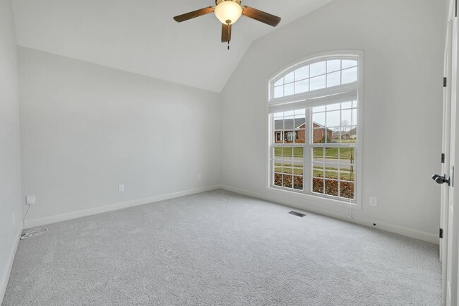 Building Photo - For Lease in Gallatin Zoned Liberty Creek ...