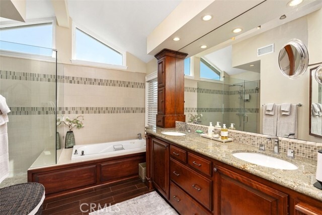 Building Photo - 25732 Weston Dr