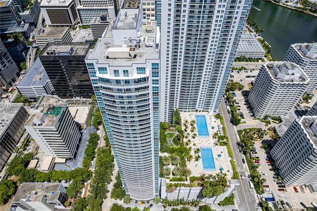 Building Photo - 951 Brickell Ave