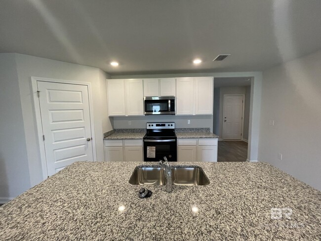 Building Photo - 10378 Ruffian Rte