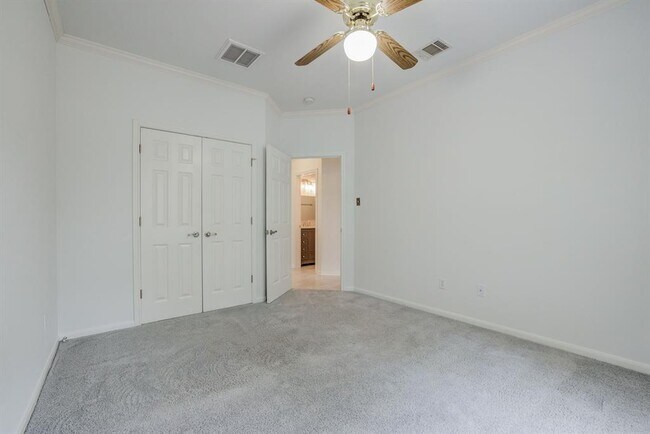 Building Photo - 3624 Malone Dr