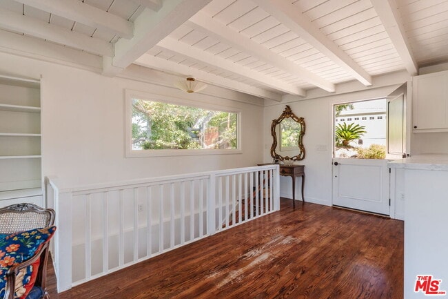 Building Photo - 2344 Sunset Heights Dr
