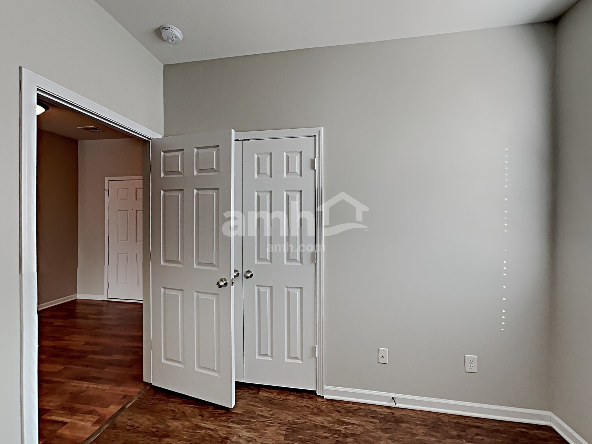 Building Photo - 1015 Green Terra Rd