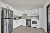 Building Photo - 4800 SW 136th Pl