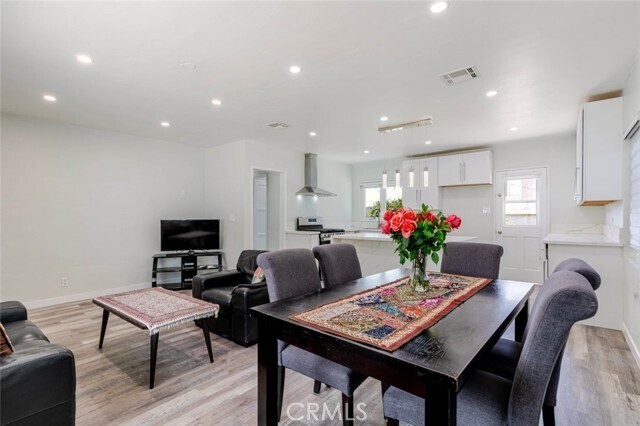 Building Photo - 10777 Mountair Ave