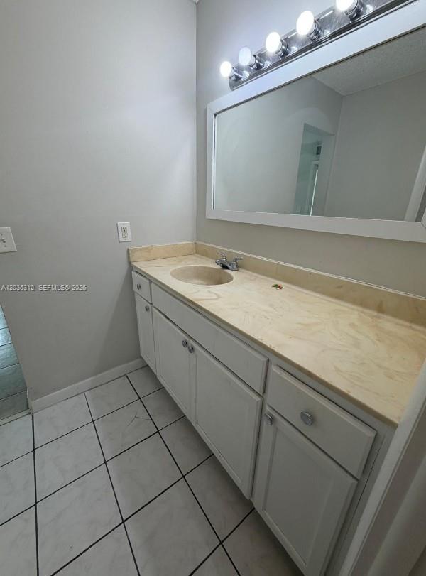 Building Photo - 14850 Naranja Lakes Blvd