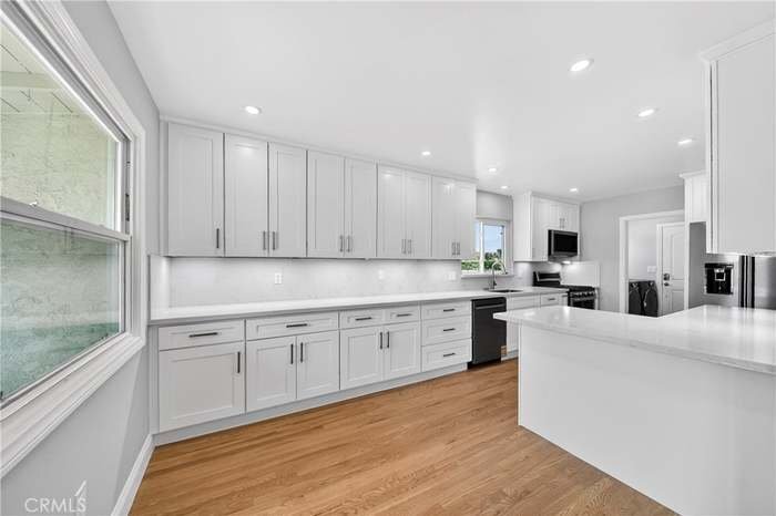 Building Photo - 147 Ranger Dr
