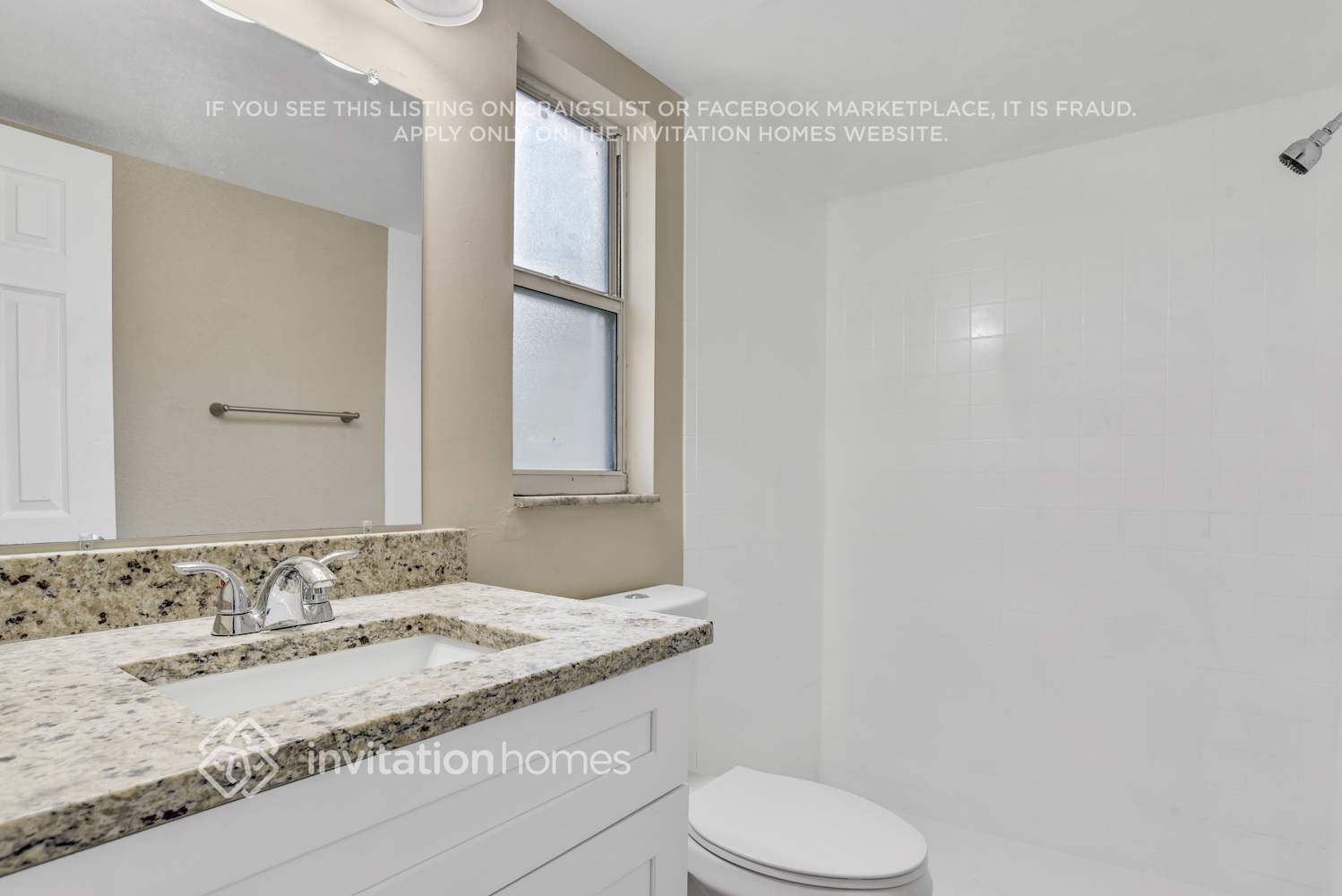 Building Photo - 1557 Nottingham Dr