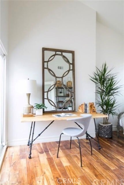 Building Photo - 514 Marguerite Ave