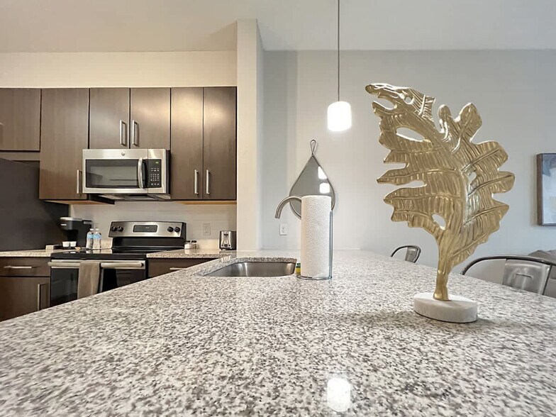 Building Photo - 124 S Morgan St