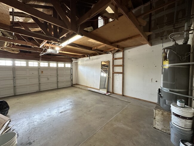 Building Photo - 3917 Jerome Way