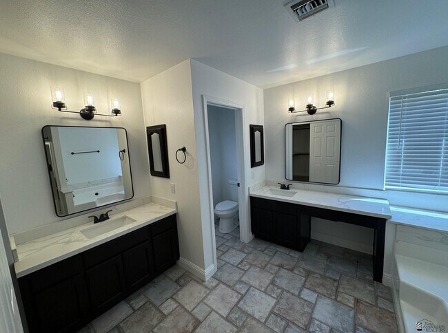 Building Photo - 3648-3614 W 14th St