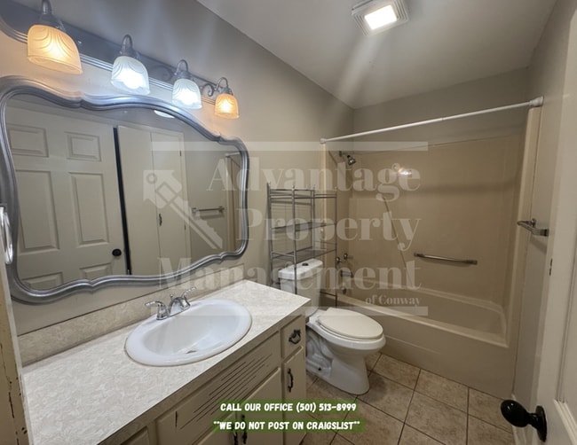 Building Photo - 8 Sagebrush