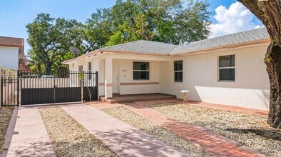 Building Photo - 3072 NW 14th St