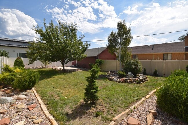 Building Photo - Amazing Home in Millcreek with Backyard Oasis!