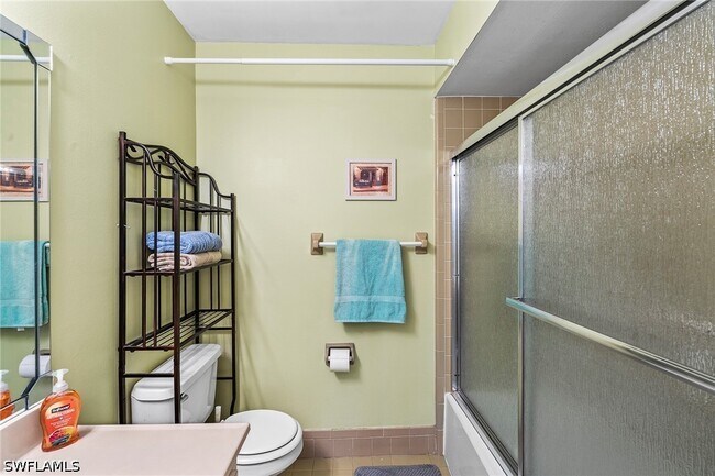 Building Photo - 131 Teryl Rd